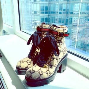 Authentic Gucci Print Wool Ankle Boots